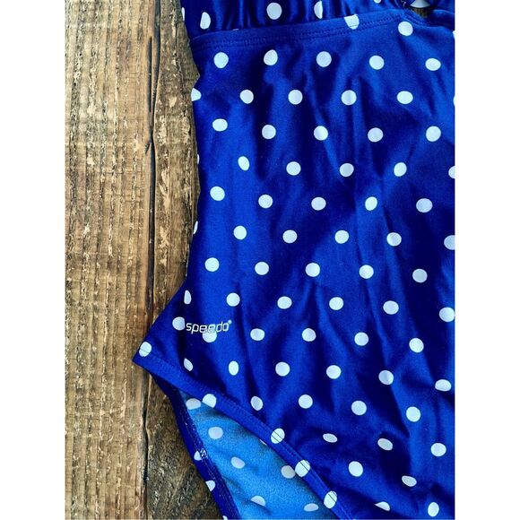 Speedo size 10 one piece - Picture 3 of 4